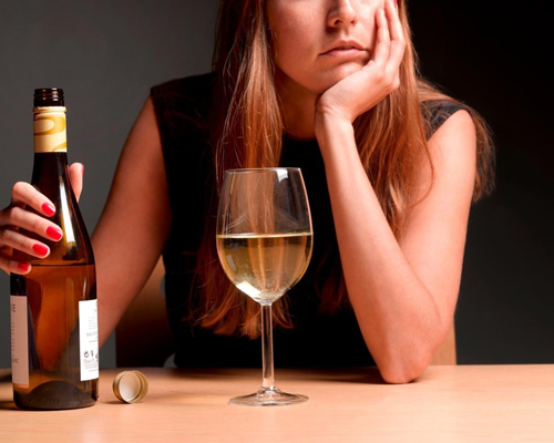 Анонимное лечение женского алкоголизма в Данкове